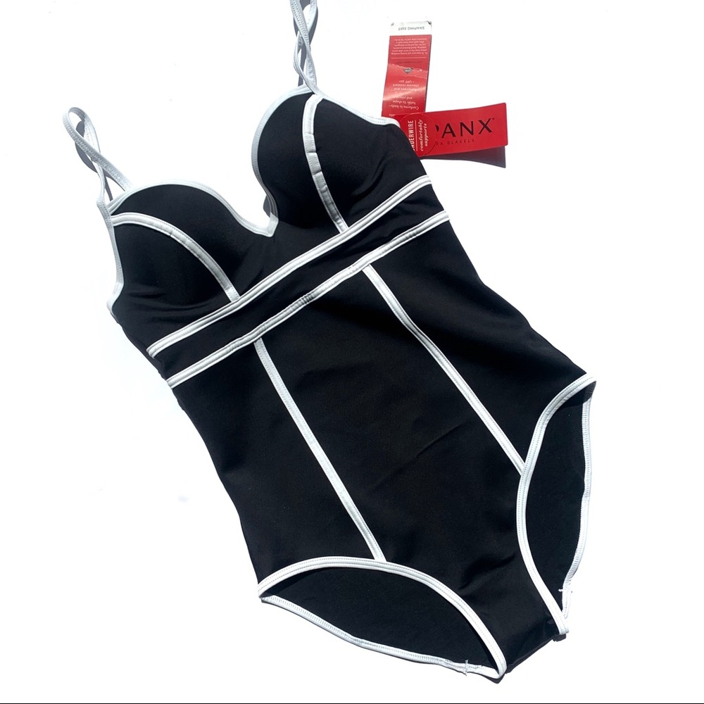 SPANX One Piece Swimsuit 6 NWT